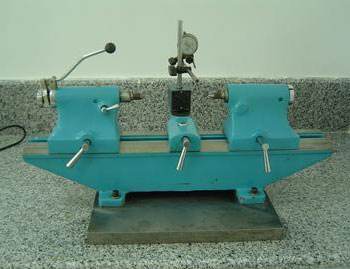 齿轮跳动检查仪