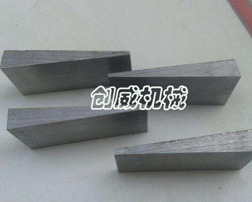 斜垫铁